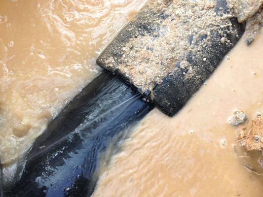 地下管道漏水怎么查，普奇漏水检测仪精准找到漏点？