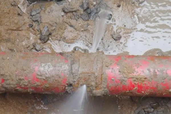 管道泄漏的4个原因