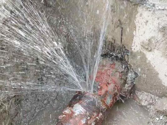 地下管道漏水点检测方法和设备