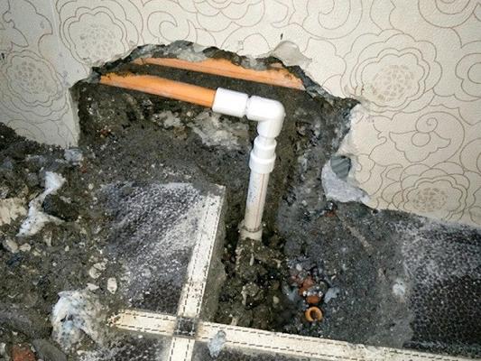 家庭管道测漏仪的使用方法与注意事项