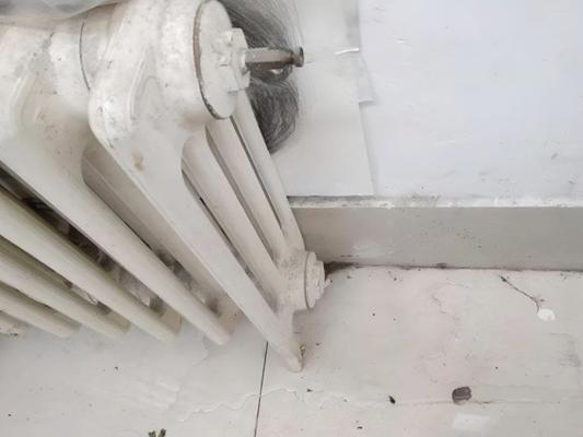 暖气漏水怎么办：应对策略与解决方案