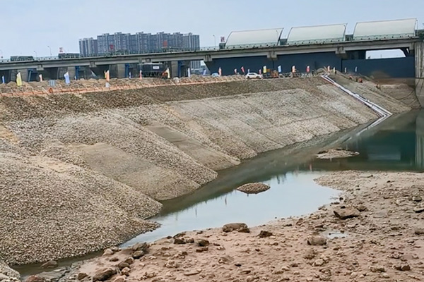 堤坝管涌检测仪