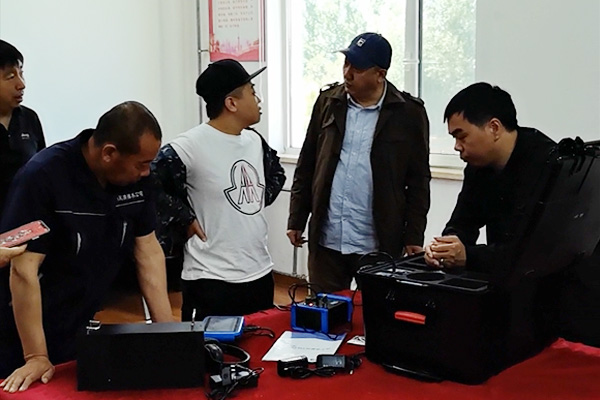 PQWT-PD300地下寻管仪培训讲解现场